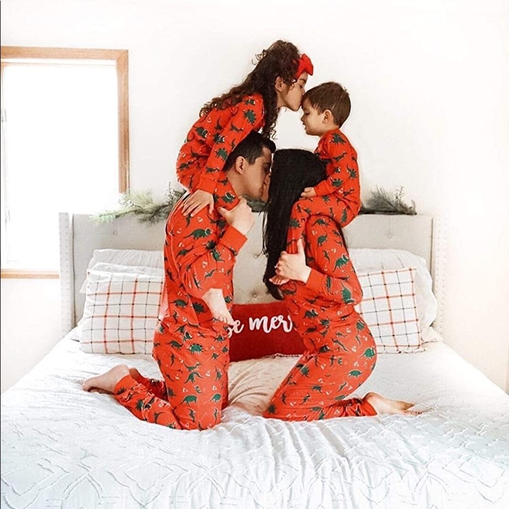 IFFEI Family Matching Pajamas Christmas Dinosaur Sleepwear Red